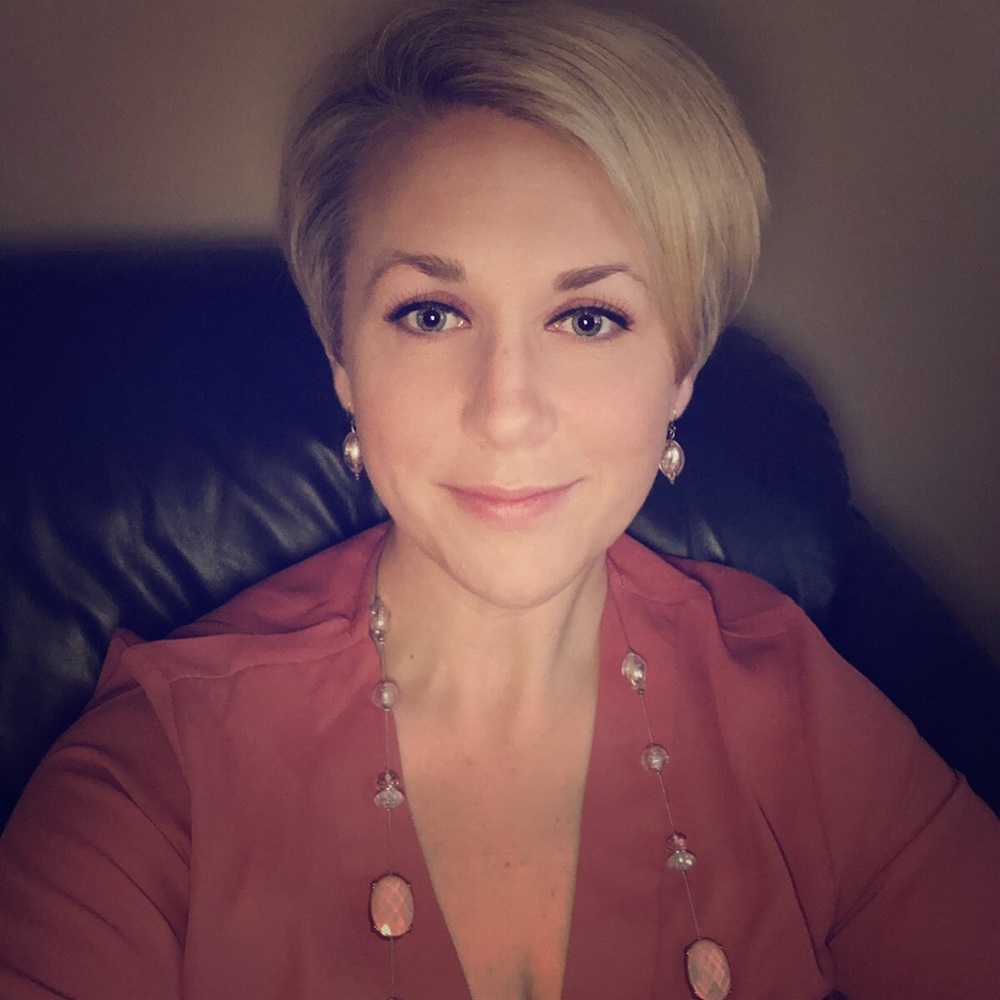 Meet your Posher, Jennifer
